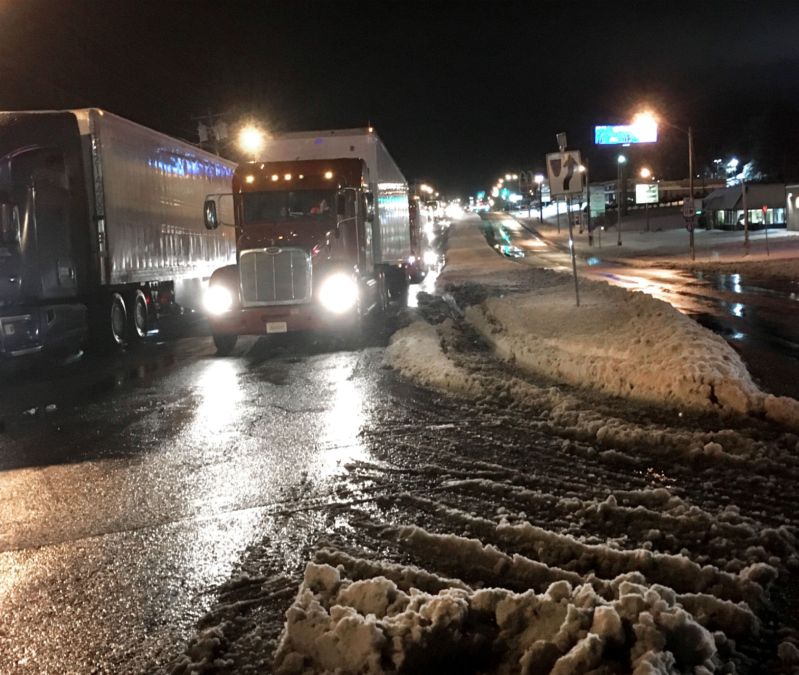 BHC 12232018 Interstate 81 Snow Backup 04